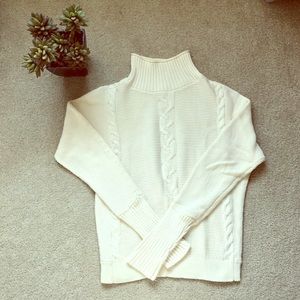 GAP Mock neck Sweater